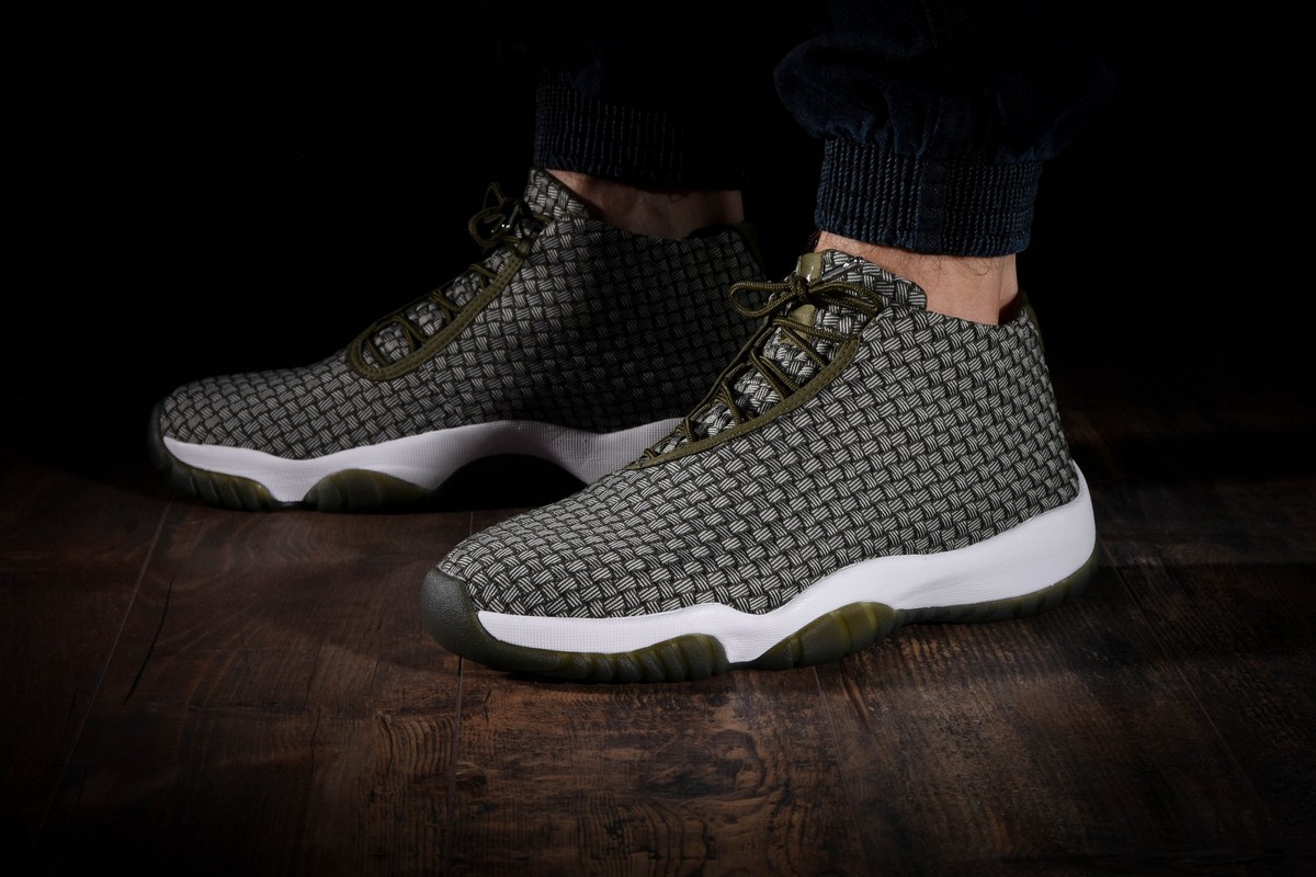 NIKE AIR JORDAN FUTURE DARK GREEN