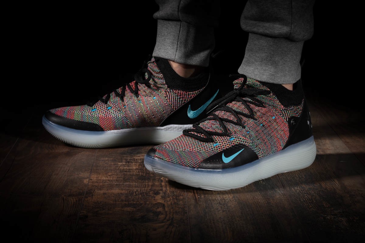 NIKE ZOOM KD 11 MULTICOLOR