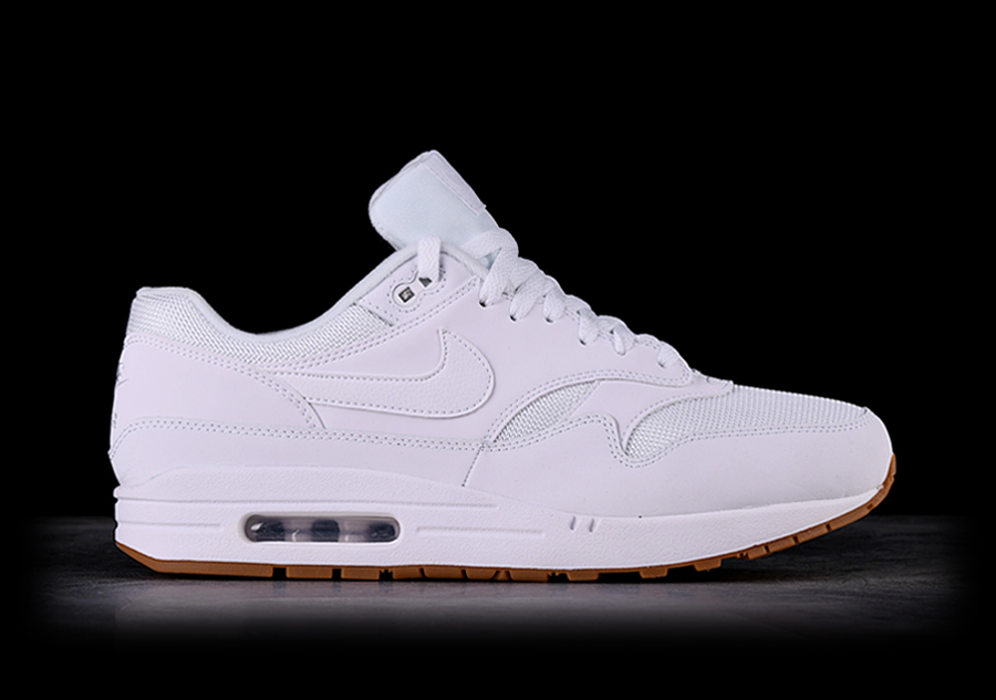 Air max total white on sale