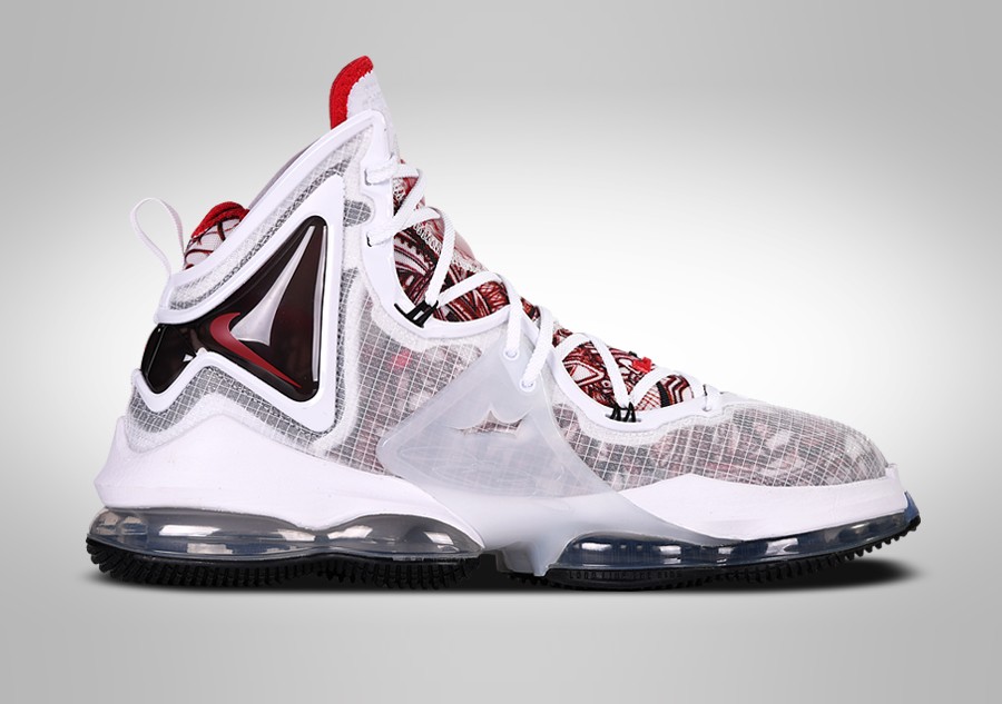 NIKE LEBRON SKETCH WHITE FIRE RED €182,50 |
